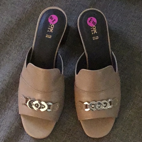 Geox Respira D Seyla Mid beige heeled sandals $190 - Picture 2 of 9